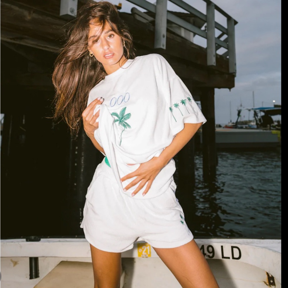 YLLW OUT OF OFFICE TERRY TEE SET. Size L